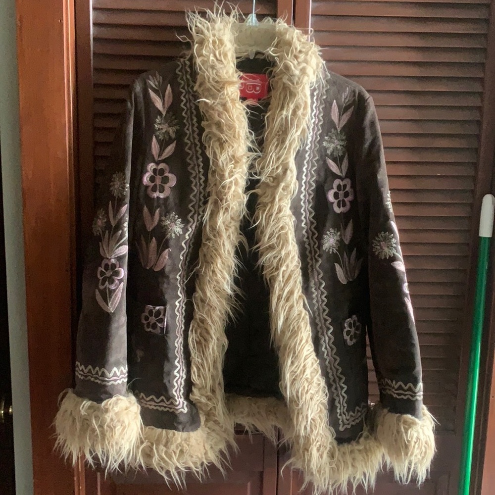 Beautiful BOHO genuine suede coat. Gorgeous stitching and accents. Size Large.